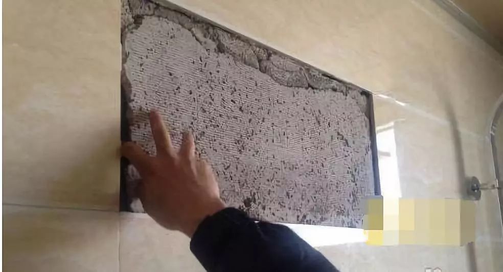 墙面砖坏了一块怎么能补进一块新的砖呢(墙面砖坏了一块怎么能补进一块新的砖呢图片) 墙面砖坏了一块怎么能补进一块新的砖呢(墙面砖坏了一块怎么能补进一块新的砖呢图片)