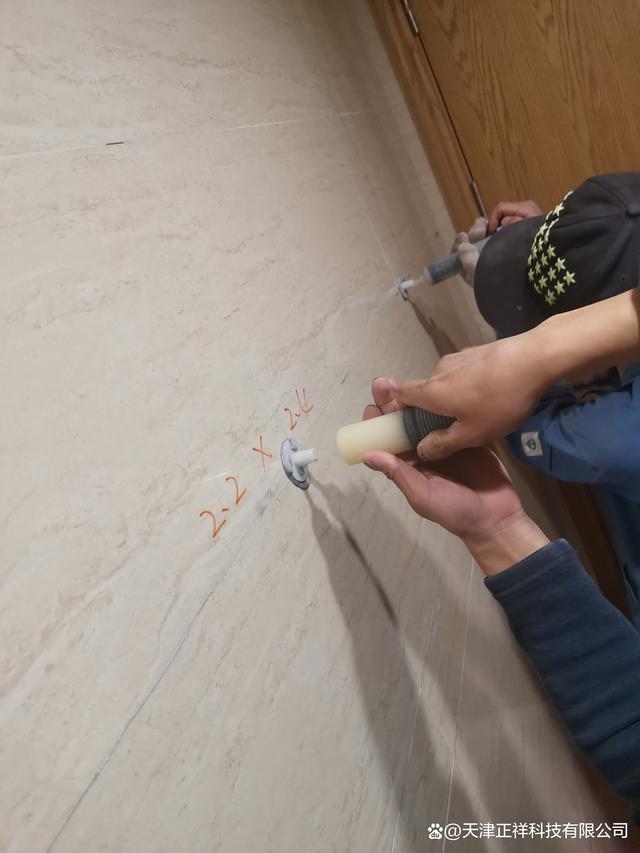 墙砖空鼓最简单的修补方法是什么呢(墙砖空鼓最简单的修补方法是什么呢视频) 墙砖空鼓最简单的修补方法是什么呢(墙砖空鼓最简单的修补方法是什么呢视频)