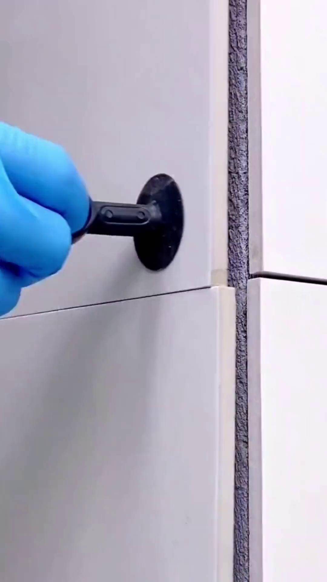 地上瓷砖空鼓脱落(地面瓷砖空鼓补救方法怎样取下瓷砖) 地上瓷砖空鼓脱落(地面瓷砖空鼓补救方法怎样取下瓷砖)