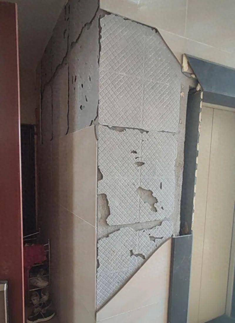 墙砖脱落最简单的修补方法视频讲解图(墙砖脱落最简单的修补方法视频讲解图片) 墙砖脱落最简单的修补方法视频讲解图(墙砖脱落最简单的修补方法视频讲解图片)